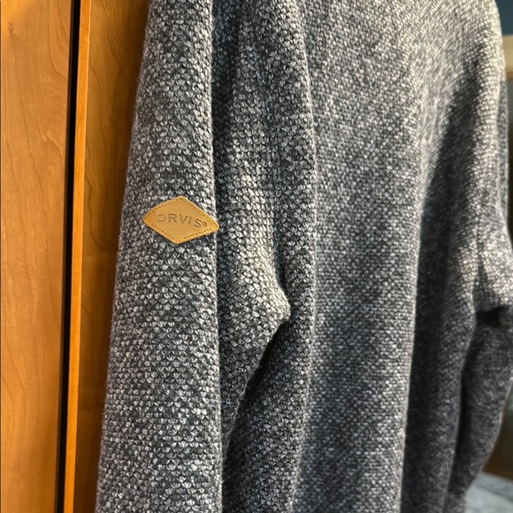 Orvis- Men's Navy/Gray Quarter-Zip pull over - Picture 5 of 5